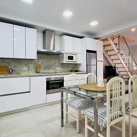 Casa Torrecilla En El Centro De - South Costa *