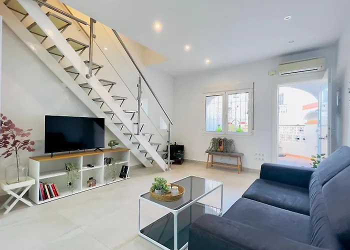 Casa Torrecilla En El Centro De - South Costa Holiday home